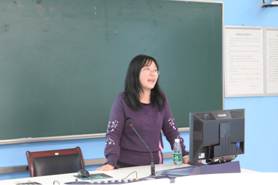优秀校友、青岛大学特聘教授王晶莹来我校做报告