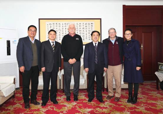 校党委书记宫福清会见密苏里州立大学副校长一行