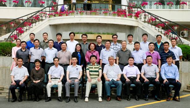辽宁省高校后勤思想政治专业委员会常委会在我校召开