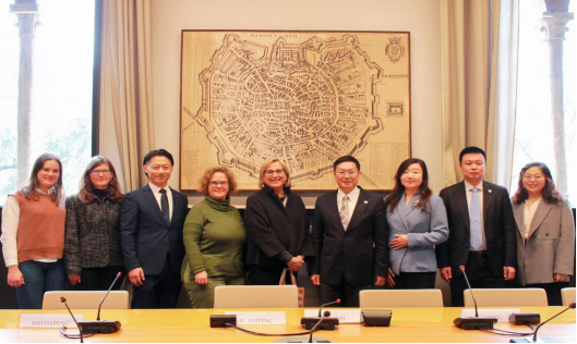 中外语言交流合作中心副主任胡志平率团访问我校米兰国立大学孔子学院
