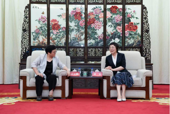 我校承办的中国训诂学研究会第十二届理事会第三次会议于大连举办