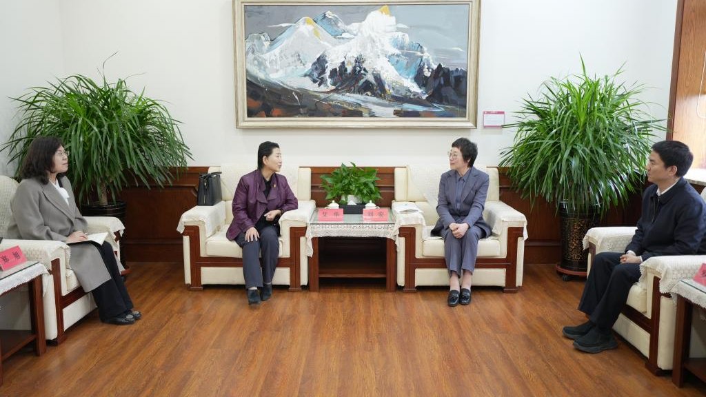 民进大连市委会领导来我校调研