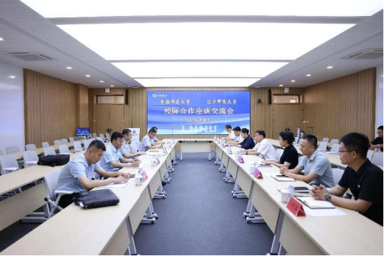 青海师范大学党委书记毛学荣一行到我校交流调研