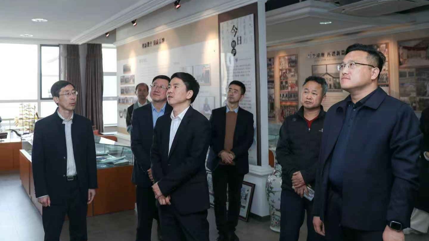 校长罗文波到辽宁师范大学附属中学（集团化办学）调研