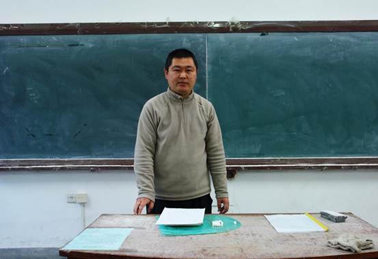 学校开展集中听课活动