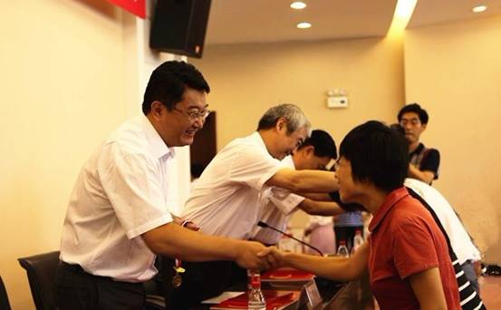 我校教师在全国青年教师教学技能竞赛中获优异成绩