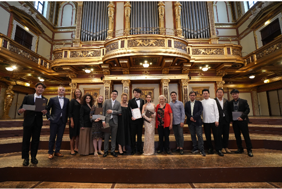 我校音乐学院牛艺添老师斩获第七届维也纳国际声乐大赛第一名