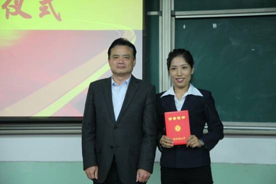我校成功举办2016年研究生讲课大赛
